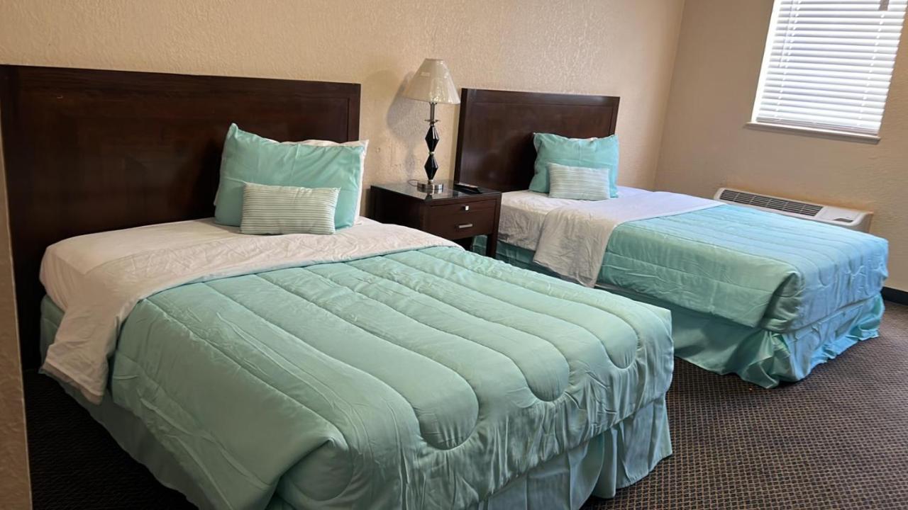 Apm Inn & Suites - Джэксонвиль Экстерьер фото